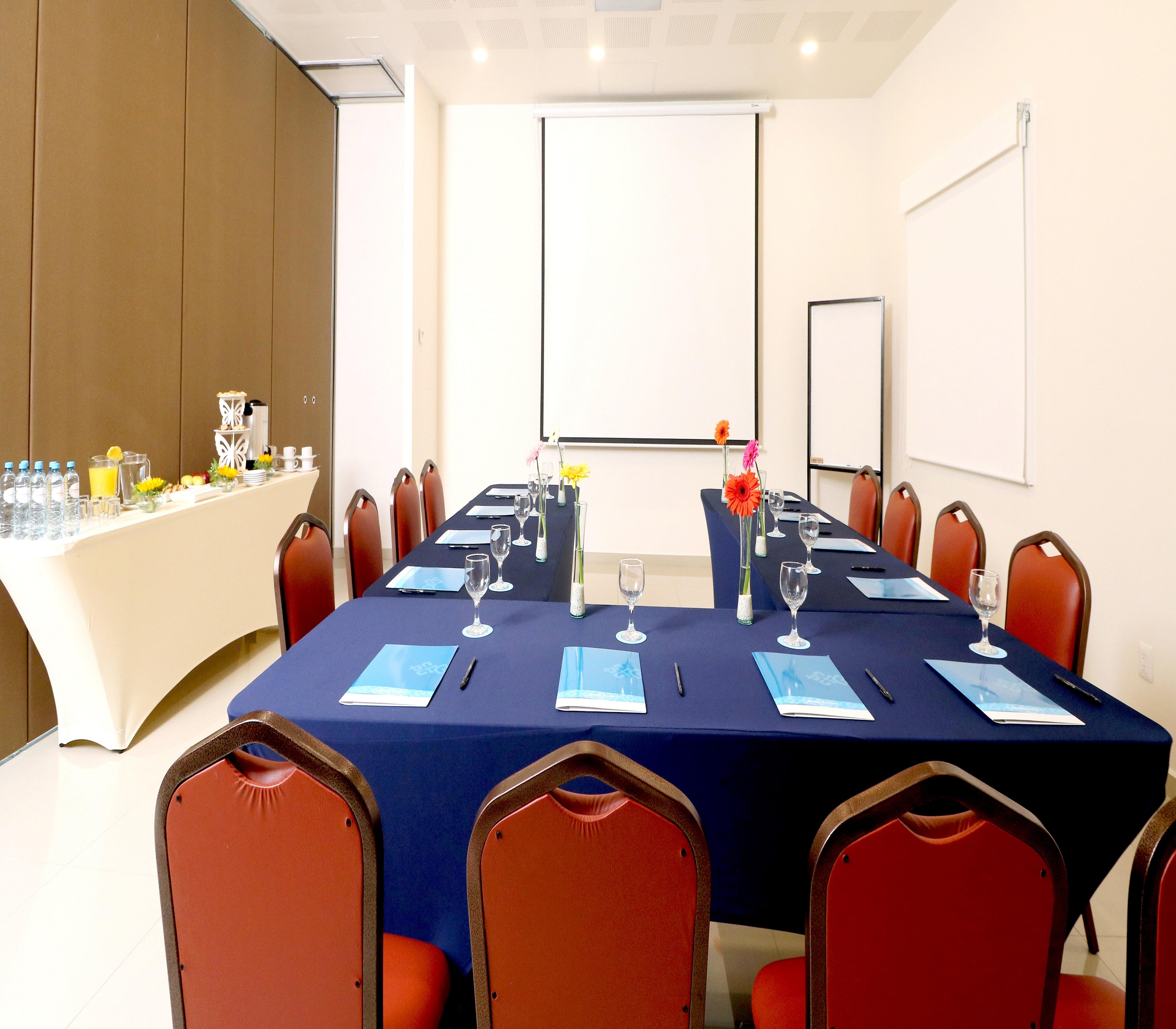 Mision Express Queretaro Hotel Екстериор снимка