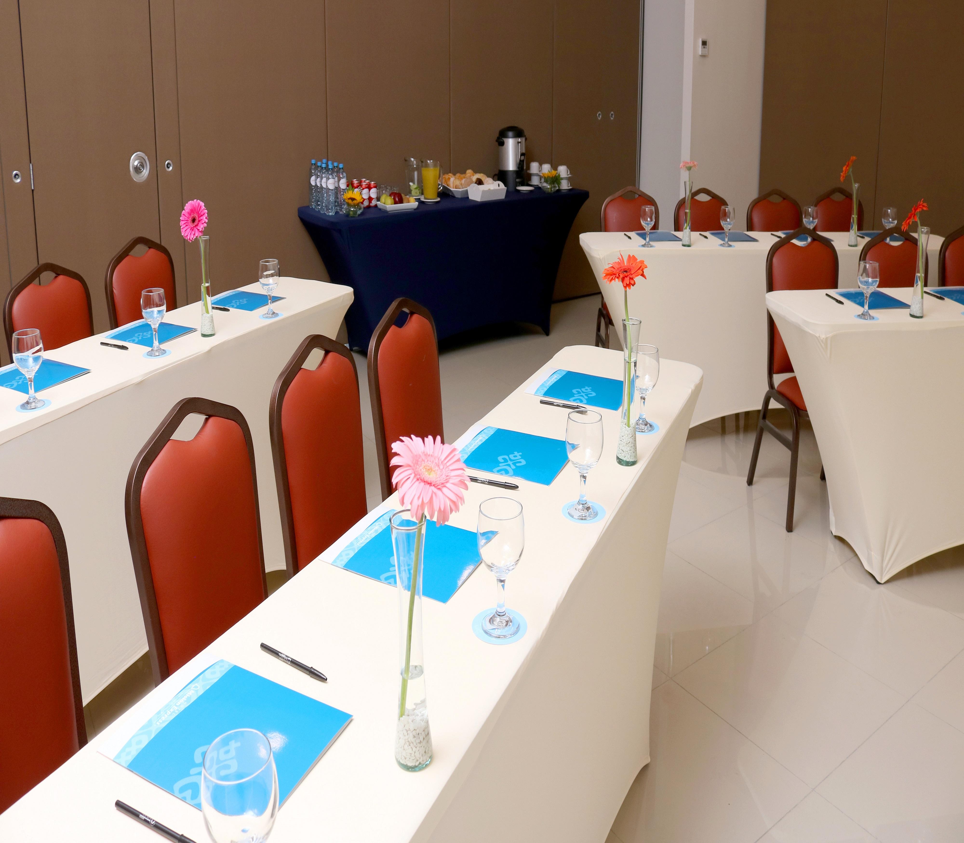 Mision Express Queretaro Hotel Екстериор снимка