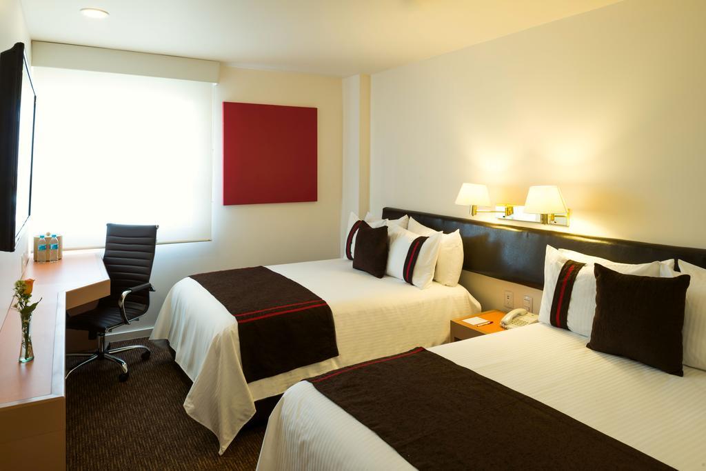 Mision Express Queretaro Hotel Стая снимка