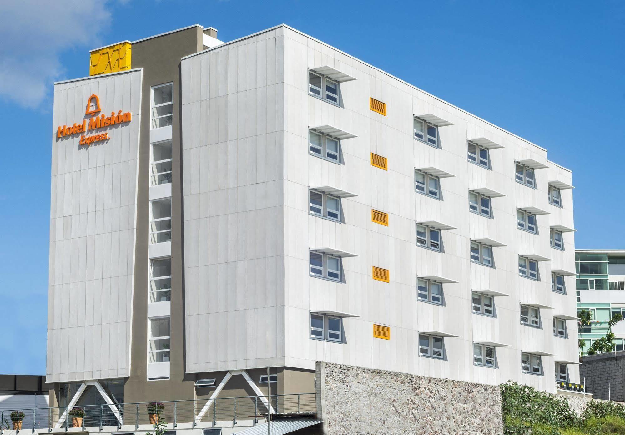 Mision Express Queretaro Hotel Екстериор снимка